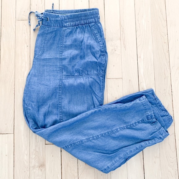 Old Navy Pants - Denim-Like Drawstring Pants // Old Navy